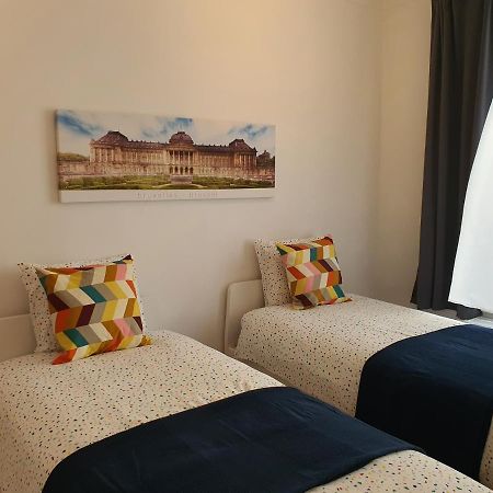 Chez Esmara et Philippe Grand-Place Bruxelles Chambre photo