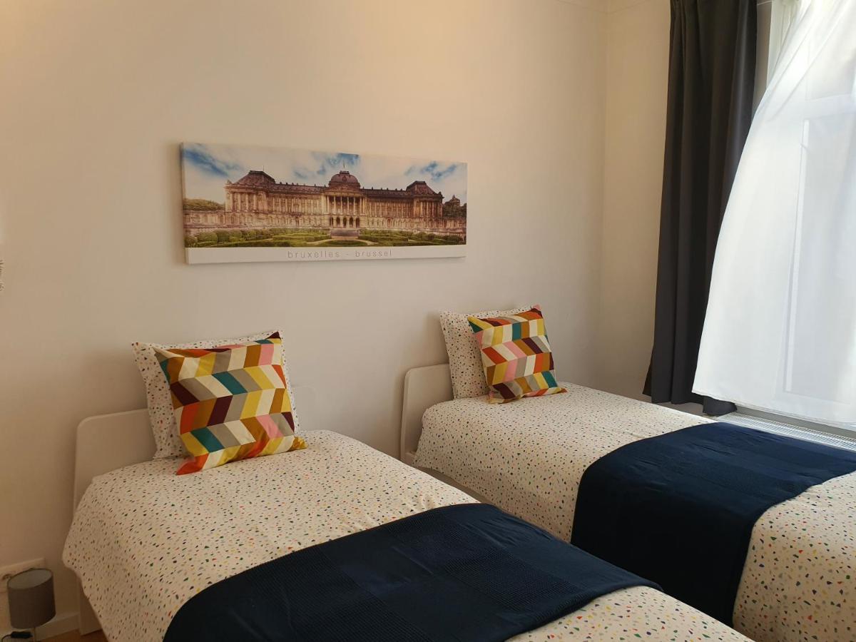 Chez Esmara et Philippe Grand-Place Bruxelles Chambre photo